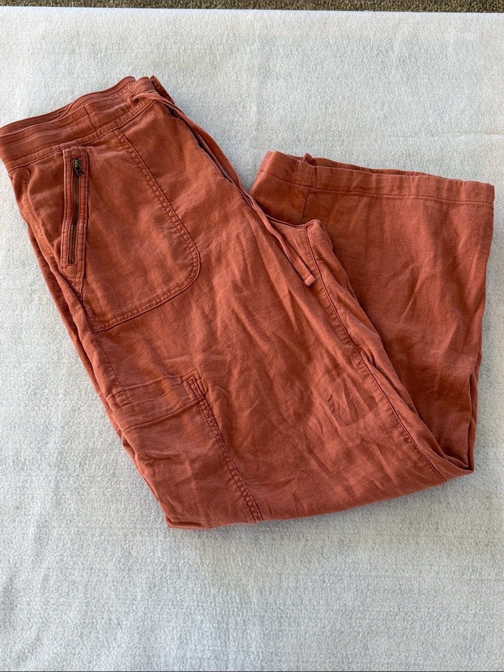 Women’s American Eagle dreamy drape wide leg pants in Burnt Orange